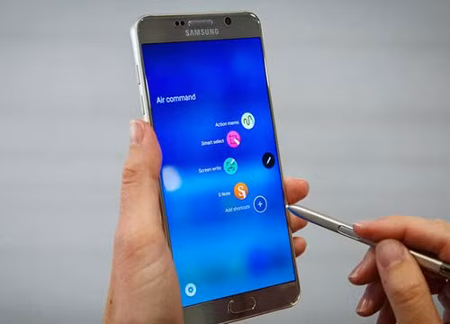 Lộ ảnh chụp cấu hình “khủng” của Samsung Galaxy Note 6