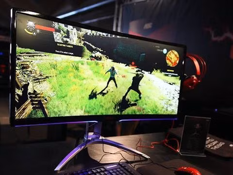 AOC ra mắt màn hình cong 35 inch AGON AG352QCX