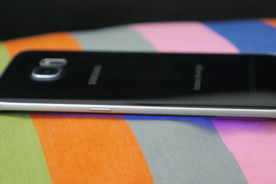 Samsung sẽ đưa màn hình cong lên Galaxy A series?