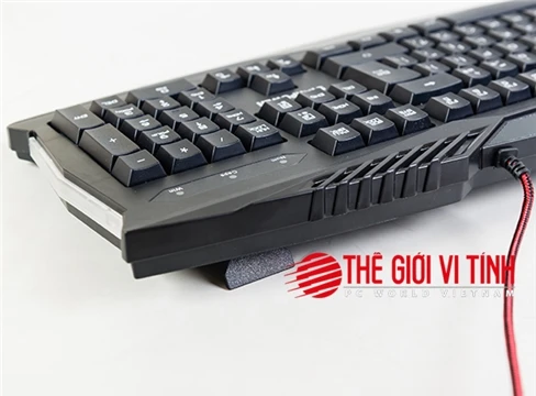 Cận cảnh bàn phím chơi game Intex StarPower Color IT-G300