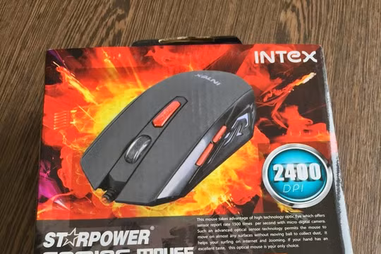 Cận cảnh chuột chơi game Intex StarPower Color IT-GM003