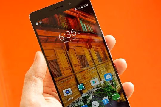 Elephone úp mở loạt tính năng mới cho P9000