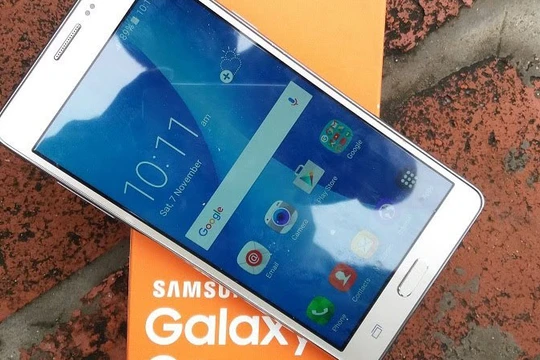 Samsung Galaxy On7 2016 chính thức ra mắt