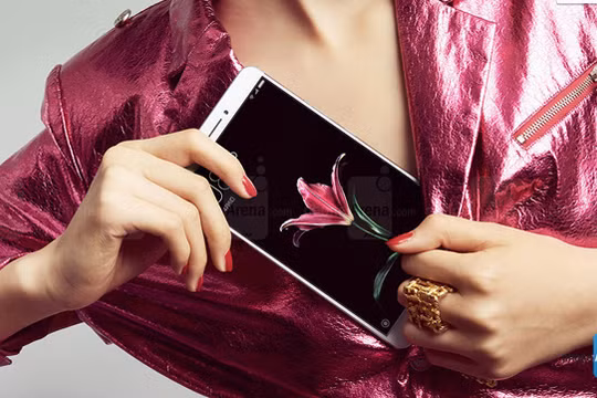 Cận cảnh Xiaomi Mi Max màn hình lớn, giá 5 triệu đồng