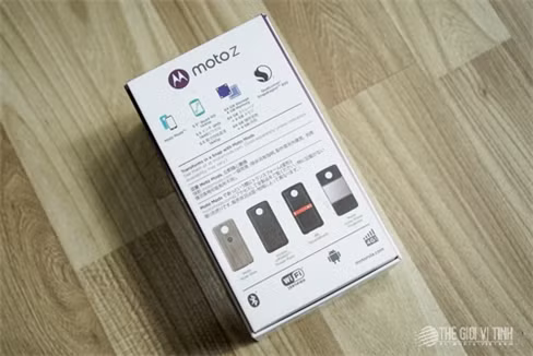 Moto Z cùng loạt phụ kiện Moto Mods lên kệ