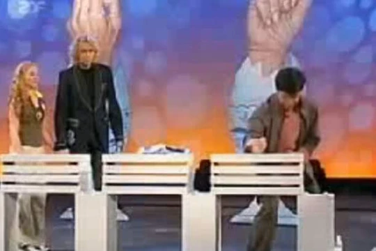 Video: Thành Long thể hiện võ công cao thủ