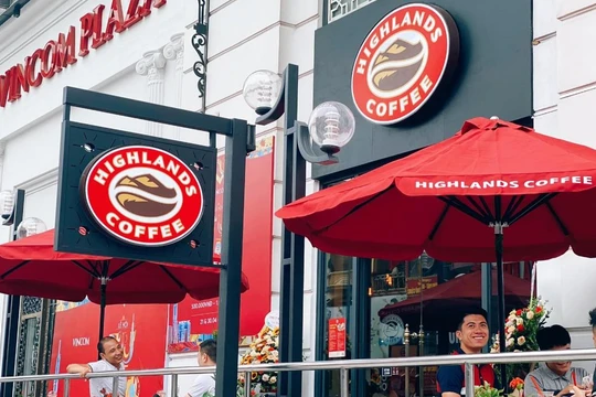 Jollibee muốn bán 10 – 15% cổ phần chuỗi Highlands Coffee