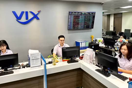 Tân Chủ tịch HĐQT VIX Thái Hoàng Long là ai?