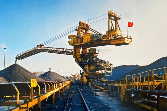 Hàng loạt tổng công ty nhà nước báo lãi đậm trong năm 2022