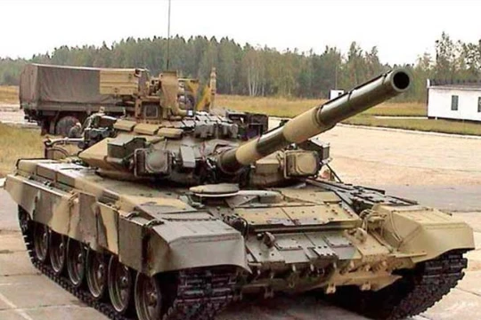 Xe tăng chiến đấu T-90S do Nga chế tạo. Ảnh: Guancha.