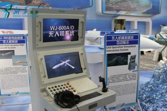 Trung Quốc tiến hành giới thiệu về máy bay không người lái WJ-600A/D. Ảnh: Cankao