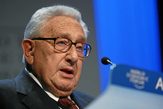 Ông Henry Kissinger.