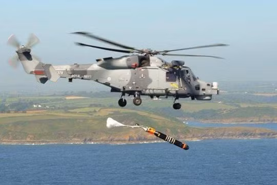 Máy bay trực thăng AW159