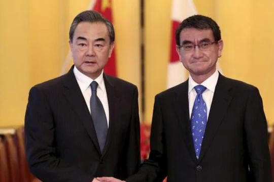 Từ ngày 15 - 17/4/2018, Ủy viên Quốc vụ kiêm Bộ trưởng Ngoại giao Trung Quốc Vương Nghị thăm Nhật Bản. Ảnh: DW.