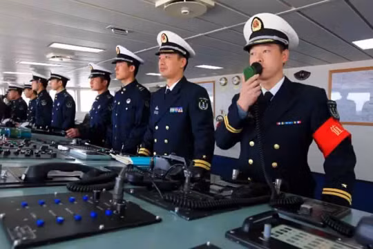 Sỹ quan hải quân Trung Quốc.