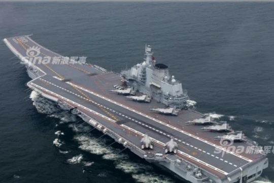 Biên đội tàu sân bay Liêu Ninh, hải quân Trung Quốc. Ảnh: Sina.