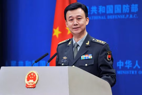 Đại tá Ngô Khiêm, phát ngôn viên Bộ Quốc phòng Trung Quốc. Ảnh: Chinanews