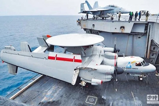 Máy bay cảnh báo sớm KJ-600 Trung Quốc. Ảnh: Chinatimes.