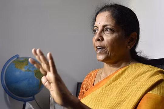 Nữ Bộ trưởng Quốc phòng đầu tiên của Ấn Độ, bà Nirmala Sitharaman. Ảnh: Takungpao.