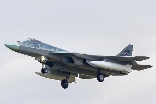 Máy bay chiến đấu thế hệ thứ năm Su-57 Nga. Ảnh: The Aviationist.