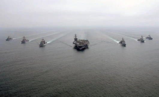 Cụm tàu sân bay tấn công Carl Vinson đã áp sát Triều Tiên
