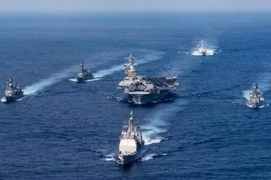 Cụm tấn công tàu sân bay USS Carl Vinson hải quân Mỹ. Ảnh: Guancha.