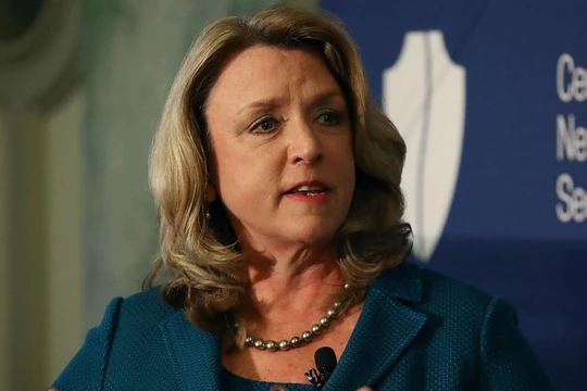 Bộ trưởng Không quân Mỹ, bà Deborah Lee James. Ảnh: Politico