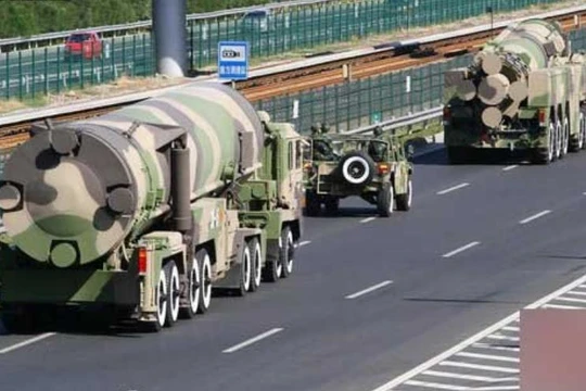 Tên lửa đạn đạo xuyên lục địa Đông Phong-31 Trung Quốc (ảnh tư liệu)