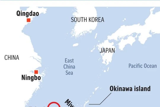 Đảo Senkaku (Trung Quốc gọi là Điếu Ngư) ở lân cận eo biển Miyako. Ảnh: The Straits Times 
