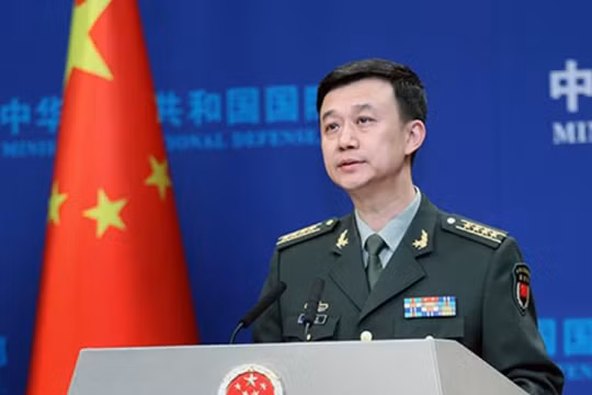 Người phát ngôn Bộ Quốc phòng Trung Quốc Ngô Khiêm. Ảnh: Chinanews.