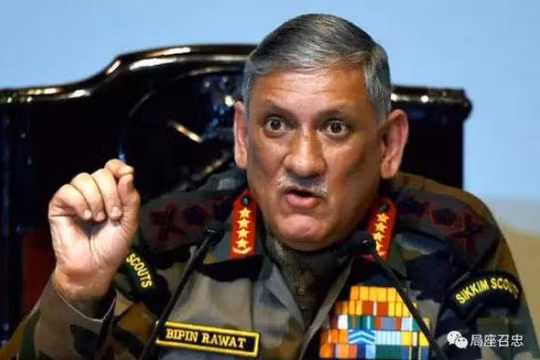 Tham mưu trưởng Lục quân Ấn Độ Bipin Rawat. Ảnh: Sina
