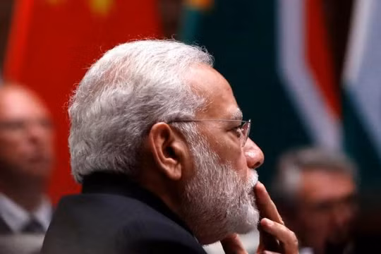 Thủ tướng Narendra Modi đưa ra chiến lược "Make in India". Ảnh: Quartz.