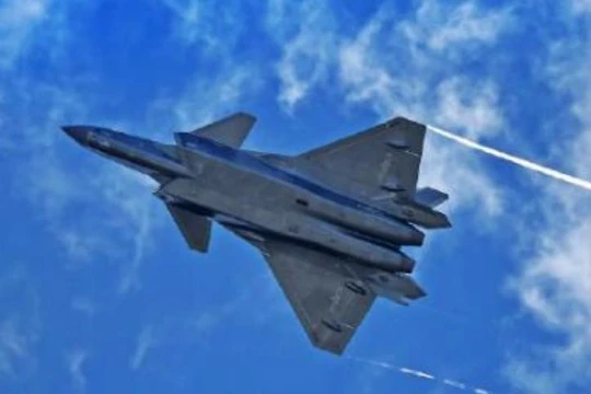 Máy bay chiến đấu J-20 Trung Quốc. Ảnh: People.