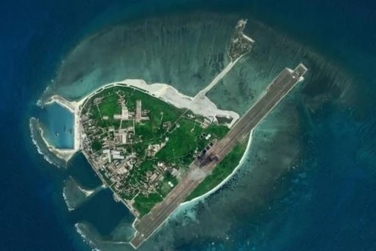 Đảo Phú Lâm thuộc quần đảo Hoàng Sa thuộc chủ quyền của Việt Nam hiện nay Trung Quốc đang chiếm đóng trái phép.
