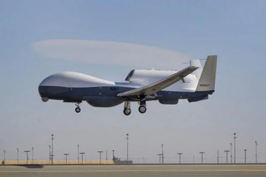 Máy bay do thám không người lái MQ-4C Triton Hải quân Mỹ. Ảnh: Sohu