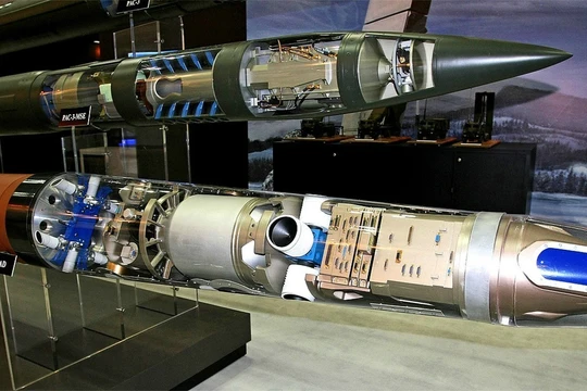 Tên lửa của hệ thống THAAD.