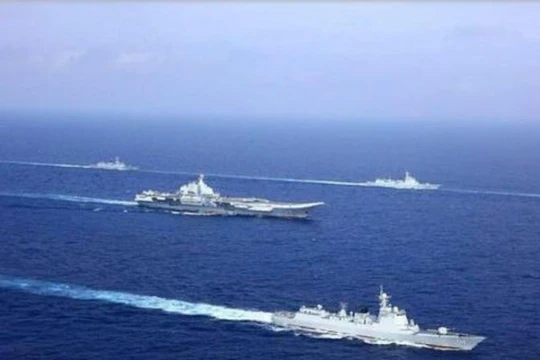 Biên đội tàu sân bay Liêu Ninh, hải quân Trung Quốc. Ảnh: Sina.