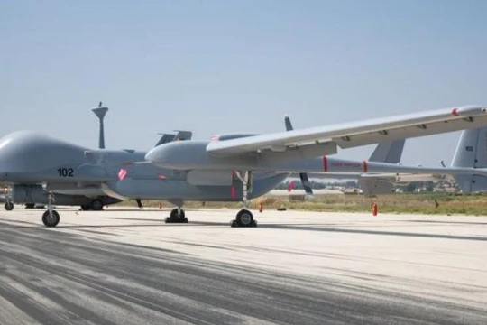 Máy bay tác chiến không người lái Heron TP của Israel. Ảnh: Cankao.