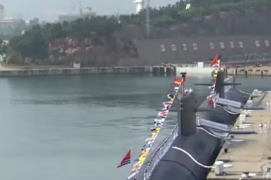 Tàu ngầm hạt nhân Type 093B của lực lượng hải quân Chiến khu Bắc, quân đội Trung Quốc. Ảnh: Sina.