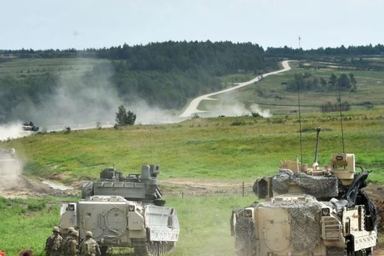 Lục quân Mỹ tiến hành huấn luyện ở Đức. Ảnh: Cankao.