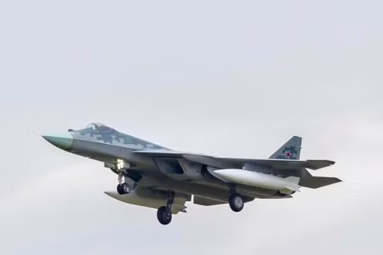 Máy bay chiến đấu tàng hình Su-57 Nga. ảnh: Sina.