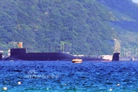 Tàu ngầm hạt nhân chiến lược Type 094A Hải quân Trung Quốc. Ảnh: Sina