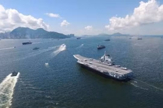 Biên đội tàu sân bay Liêu Ninh, hải quân Trung Quốc. Ảnh: Sina.