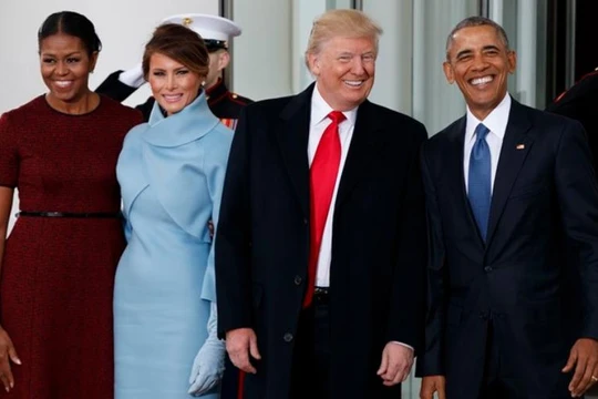 Ngày 20 tháng 1 năm 2017, ông Donald Trump nhậm chức Tổng thống Mỹ, ông Barack Obama rời nhiệm sở. Ảnh: Indian Express