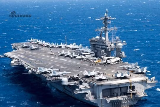 Tàu sân bay USS Carl Vinson, Hạm đội 3, Hải quân Mỹ. Ảnh: Sina