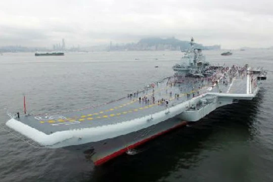 Tàu sân bay Liêu Ninh, Hảiq uân Trung Quốc. Ảnh: Cankao