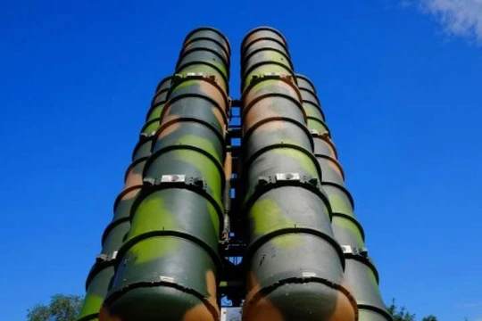 Không quân Trung Quốc đẩy nhanh xây dựng khả năng phòng không, phòng thủ tên lửa. Ảnh: Cankao