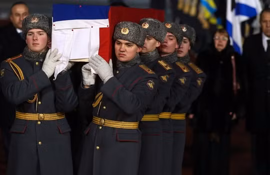 Thi thể Đại sứ Nga tại Thổ Nhĩ Kỳ Andrey G. Karlov đã được đưa về nhà.