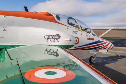 Máy bay huấn luyện cao cấp Hawk do Anh và Ấn Độ hợp tác nghiên cứu phát triển. Ảnh: Sina