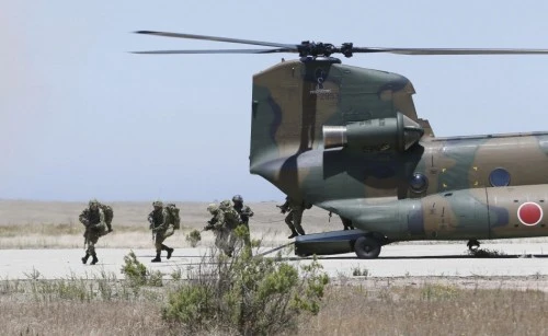 Lực lượng Phòng vệ Mặt đất Nhật Bản trong một cuộc diễn tập đổ bộ (ảnh tư liệu)